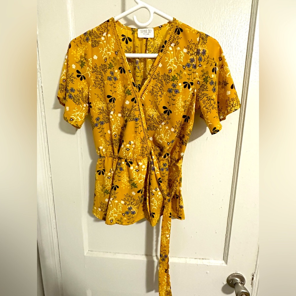 Women yellow top